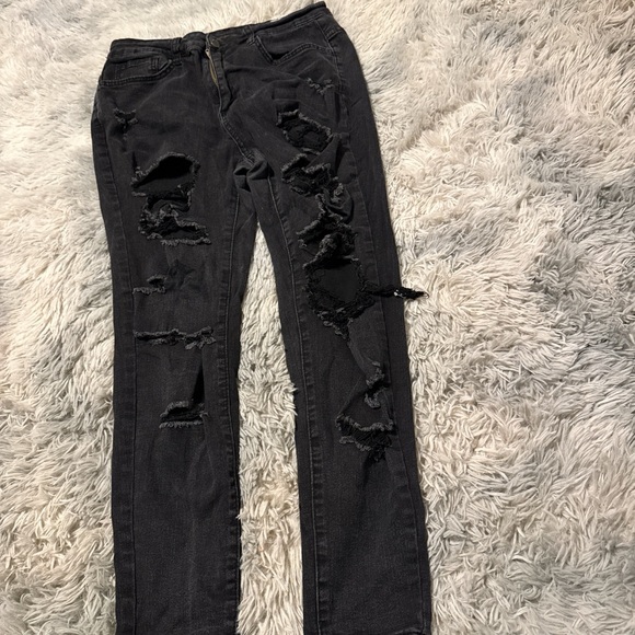 SHEIN Denim - SHEIN Black Ripped Skinny Jeans